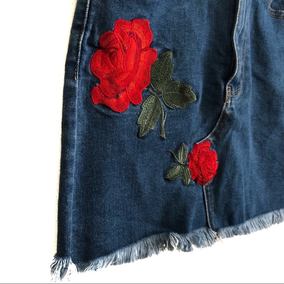 Fashion Nova Denim Skirt - Picture 3 of 5